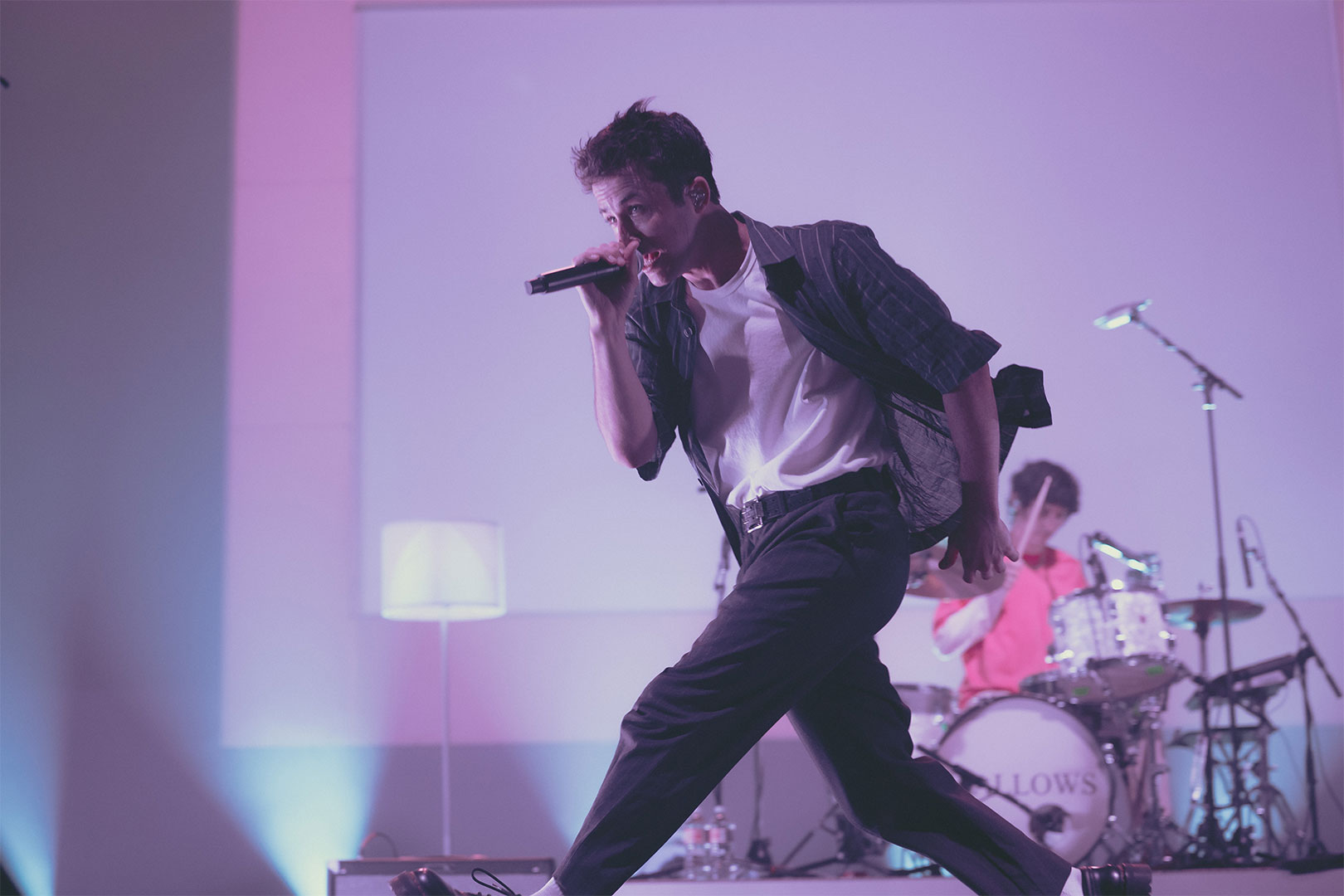 Dylan Minnette Charms the Crowd at Wallows Third LA Show