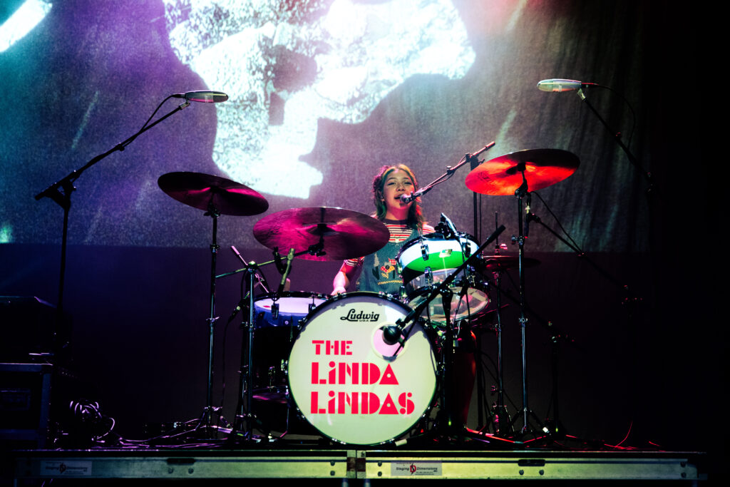The Linda Lindas bring fearlessness and fun to Philadelphia with 'No Obligation,' the band's refreshingly unapologetic sophomore record.